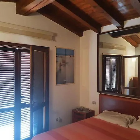 Ampio Con Terrazzo